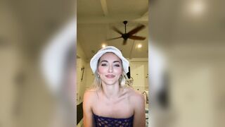 Lindsey Pelas Live Stream Showing Naked OF